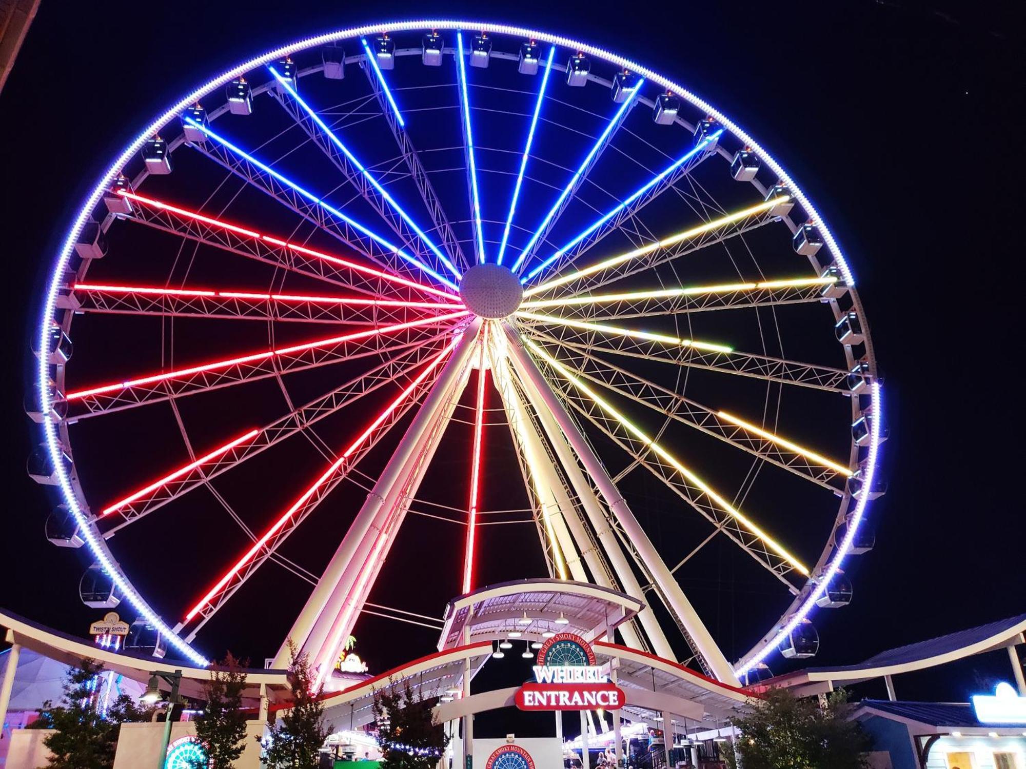 A Higher Calling, 1089 Of Free Area Attraction Tickets For Each Paid Day, Dollywood And More! Pigeon Forge Eksteriør bilde